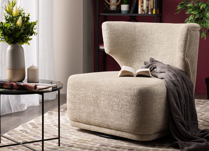 Elegantne i udobne fotelje: savršena kombinacija za idealnu atmosferu