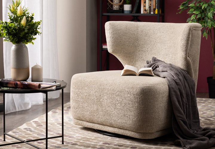 Elegantne i udobne fotelje: savršena kombinacija za idealnu atmosferu